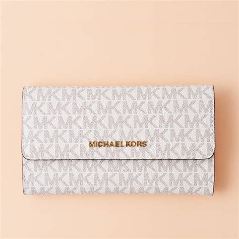 michael kors pink wallet lg trifold|pink wallet Michael Kors.